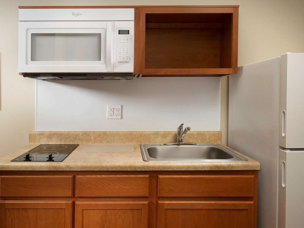 Extended Stay America Select Suites - Wichita - North Szoba fotó